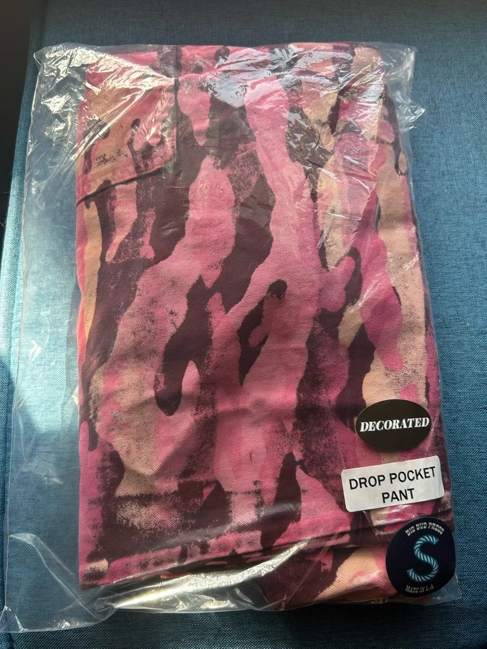 Pink camo Big Bud pants! New limited batch - Picture 7 of 9